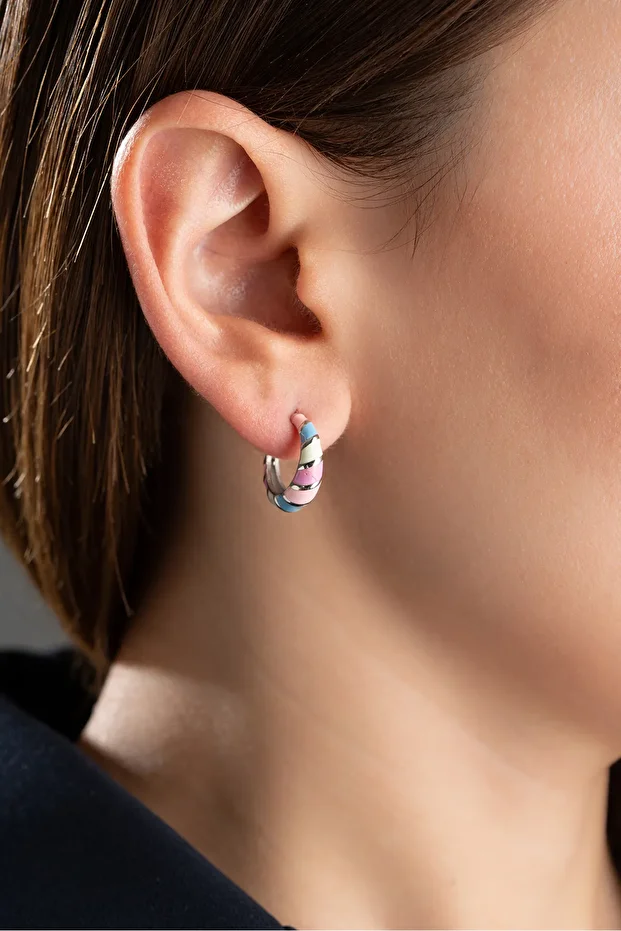 Gümüş Mineli Çivili Küpe