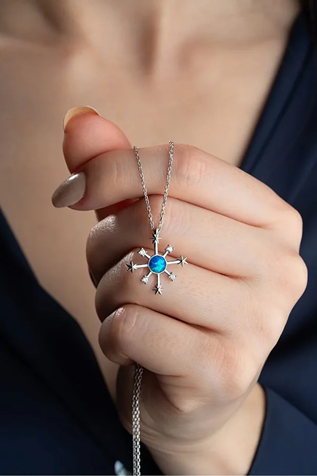 Gümüş Opal Taşlı Kutup Yıldızı Kolye