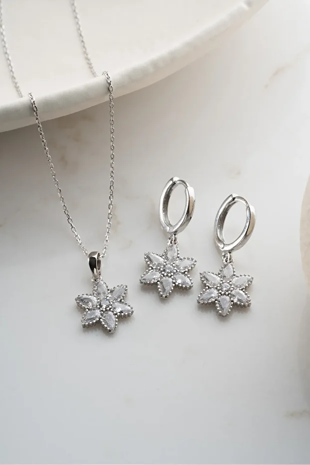Gümüş Zirkon Taşlı Lotus (Kolye-Küpe) Set