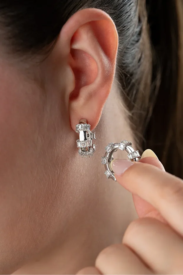 Gümüş Halka Baget Taşlı Küpe