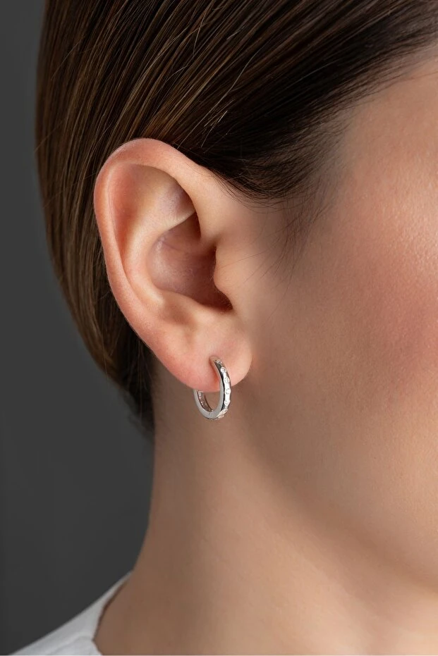 Gümüş Zirkon Taşlı Halka Küpe