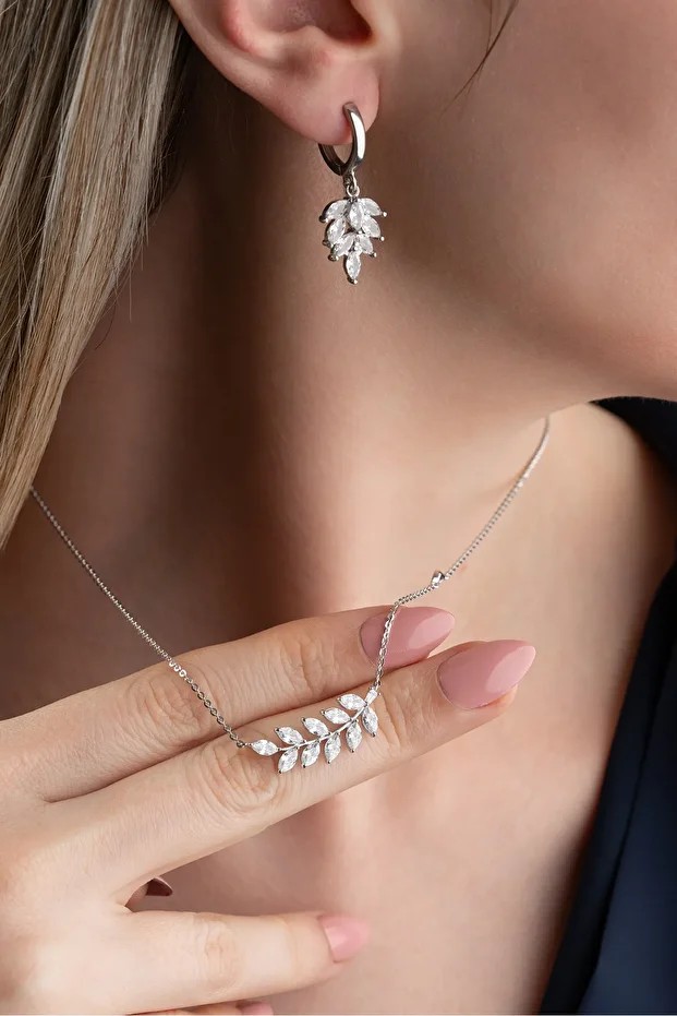 Gümüş Zirkon Taşlı Yaprak (Kolye-Küpe) Set