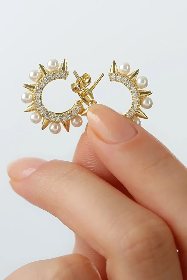 Gümüş Inci Taş Detaylı Küpe