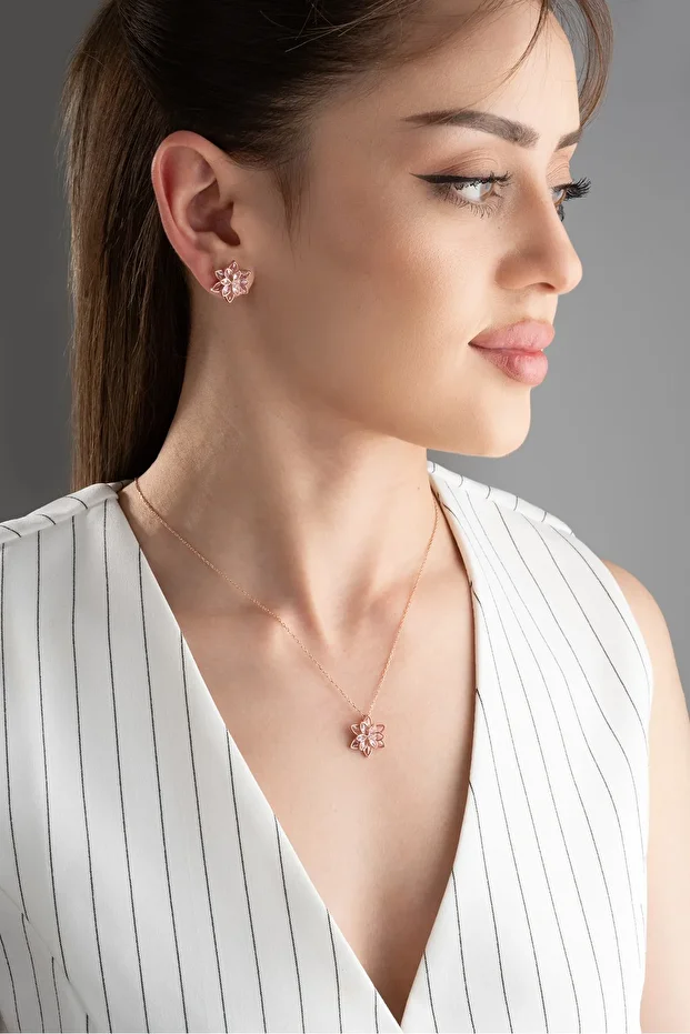 Lotus Çiçeği Gümüş Kolye Küpe Set