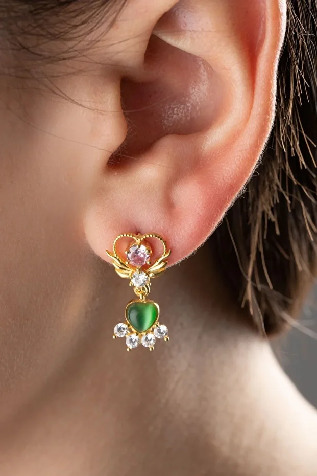 Gümüş Kanatlı Kalp Küpe