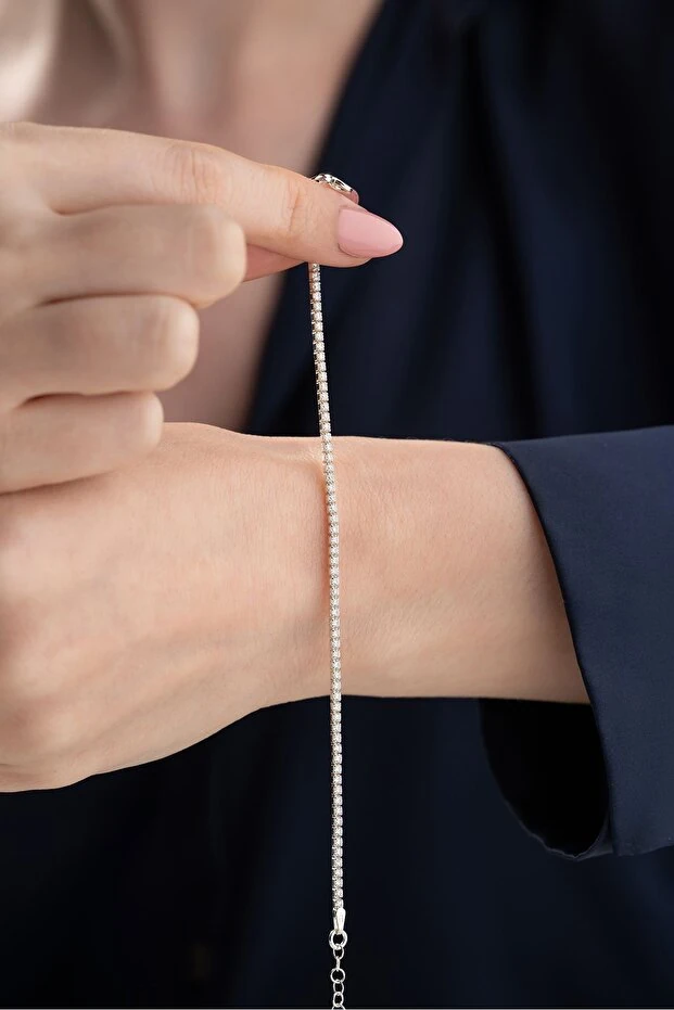 Gümüş Beyaz Taşlı Su Yolu Bileklik