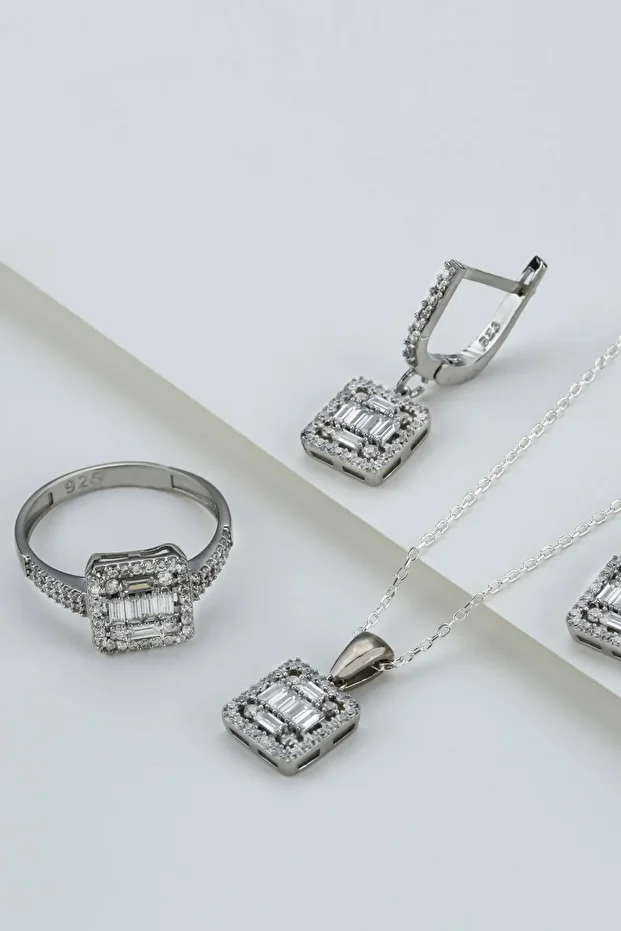 Gümüş Baget Taşlı Takı Set