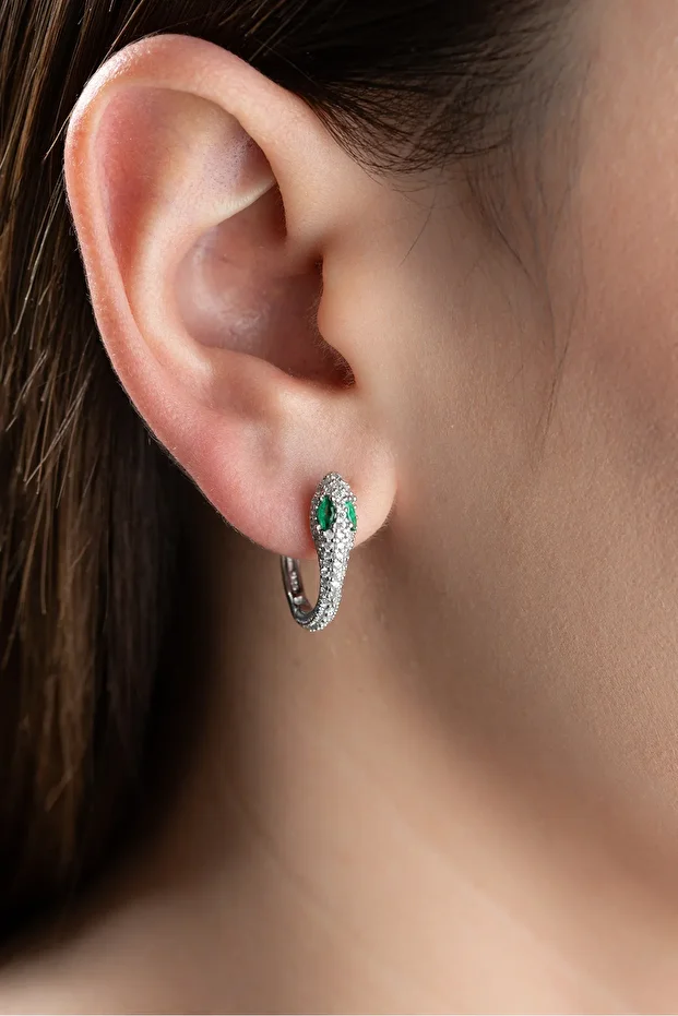 Gümüş Yılan Küpe