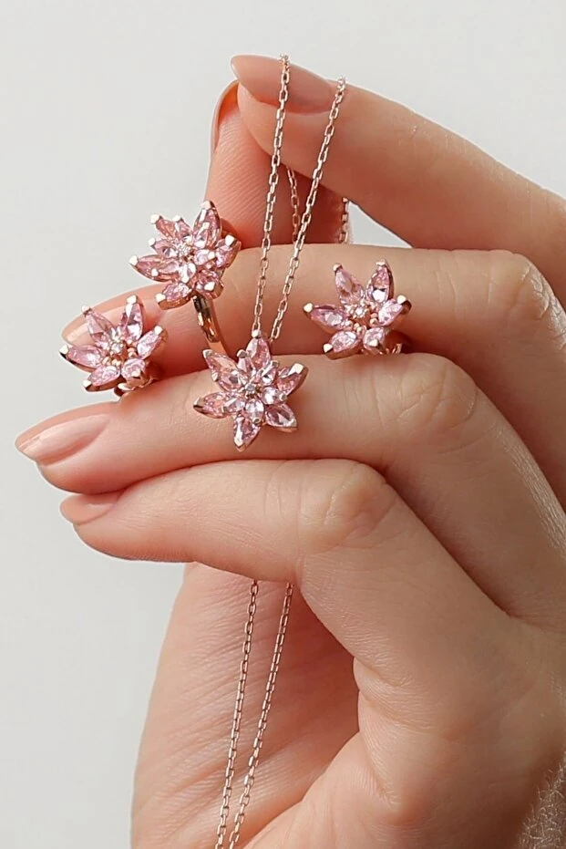 Gümüş Lotus Çiçeği Takı Seti