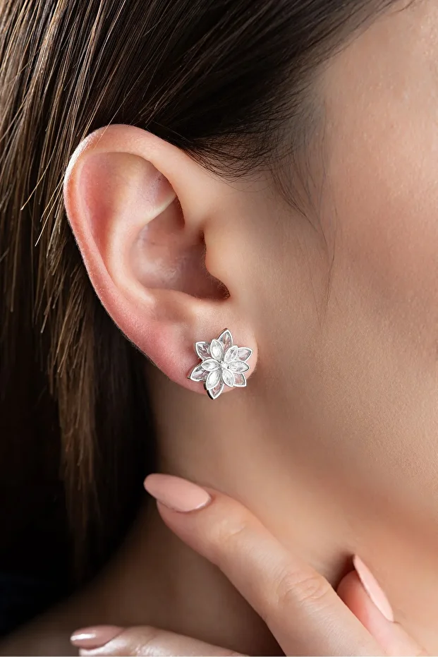 Gümüş Lotus Çiçeği Küpe