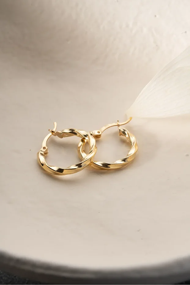 Gümüş Halka Model Küpe