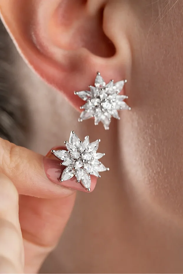 Gümüş Lotus Küpe