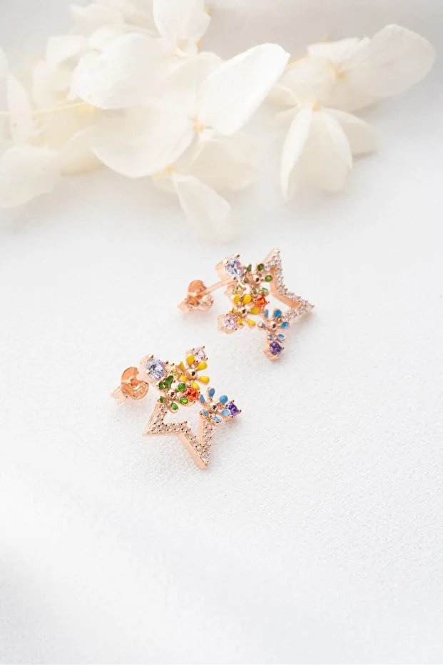 Gümüş Çiçekli Yıldız Küpe