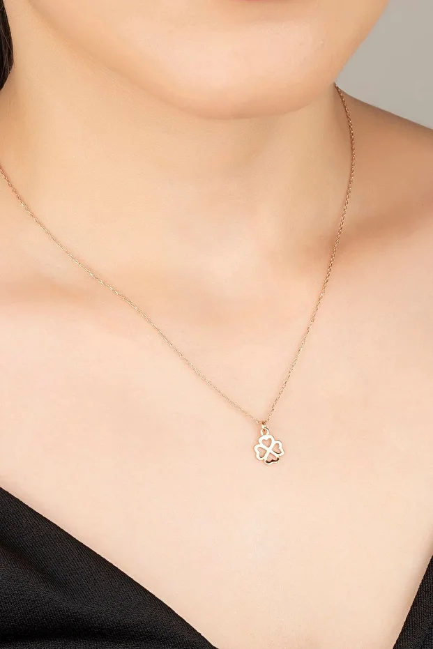 Rose Yonca Gümüş Kolye