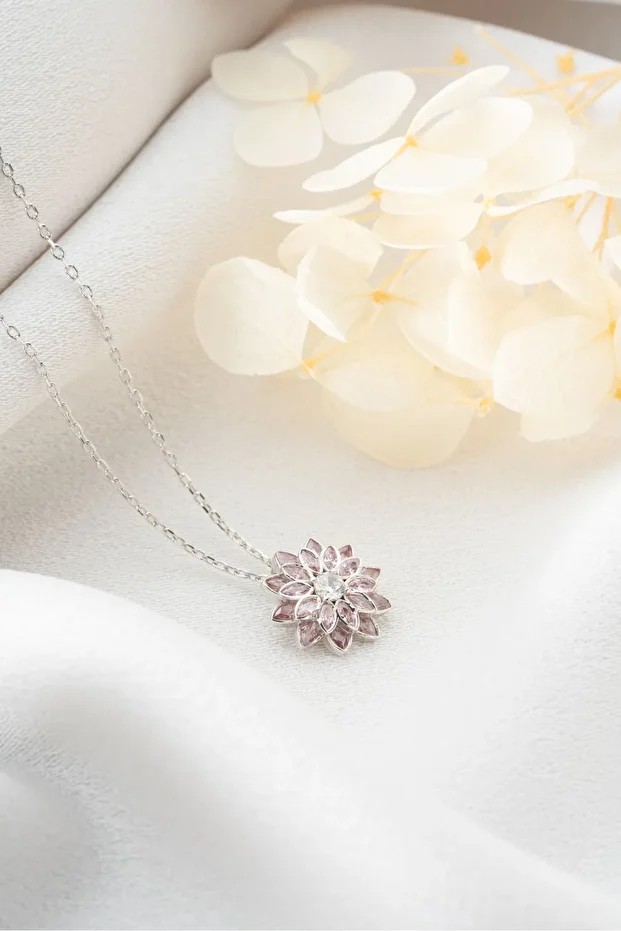 Gümüş Pembe Lotus Çiçeği Kolye