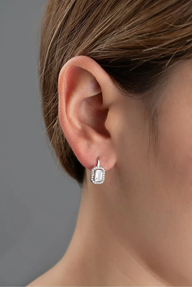 Gümüş Baget Taşlı Küpe