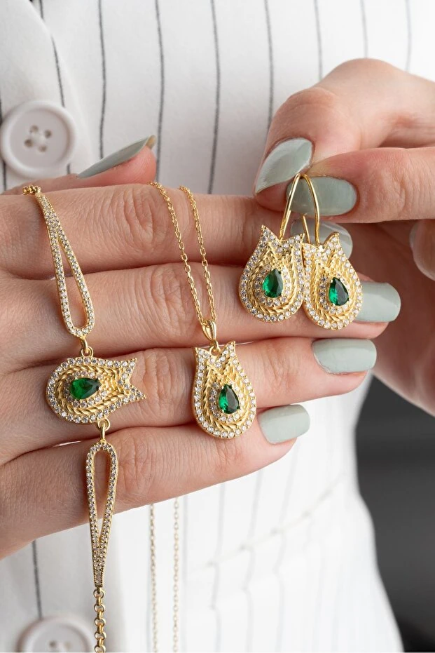 Gümüş Zümrüt Yeşili Lale Takı Seti