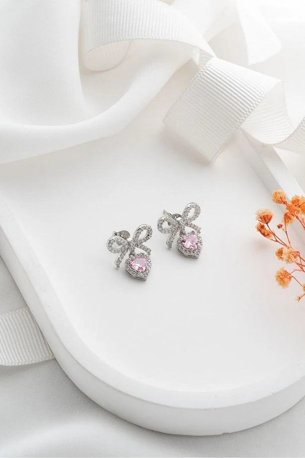 Gümüş Fiyonklu Kalp Küpe