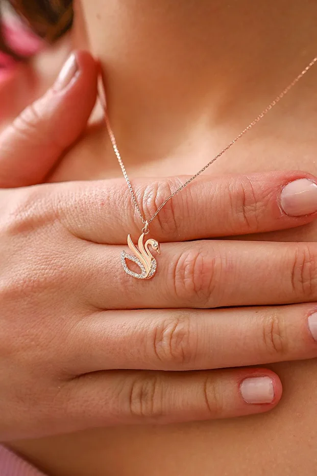 Zirkon Taşlı Kuğu Gümüş Kolye