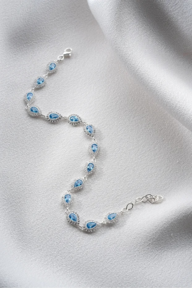 Gümüş Su Yolu Damla Aqua Taşlı Bileklik