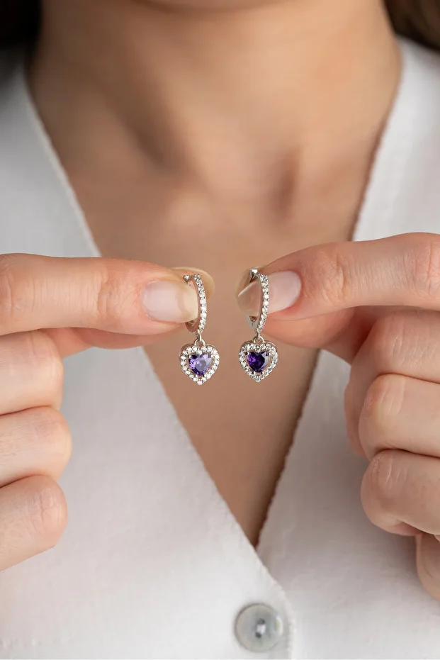 Gümüş Kalpli Halka Küpe