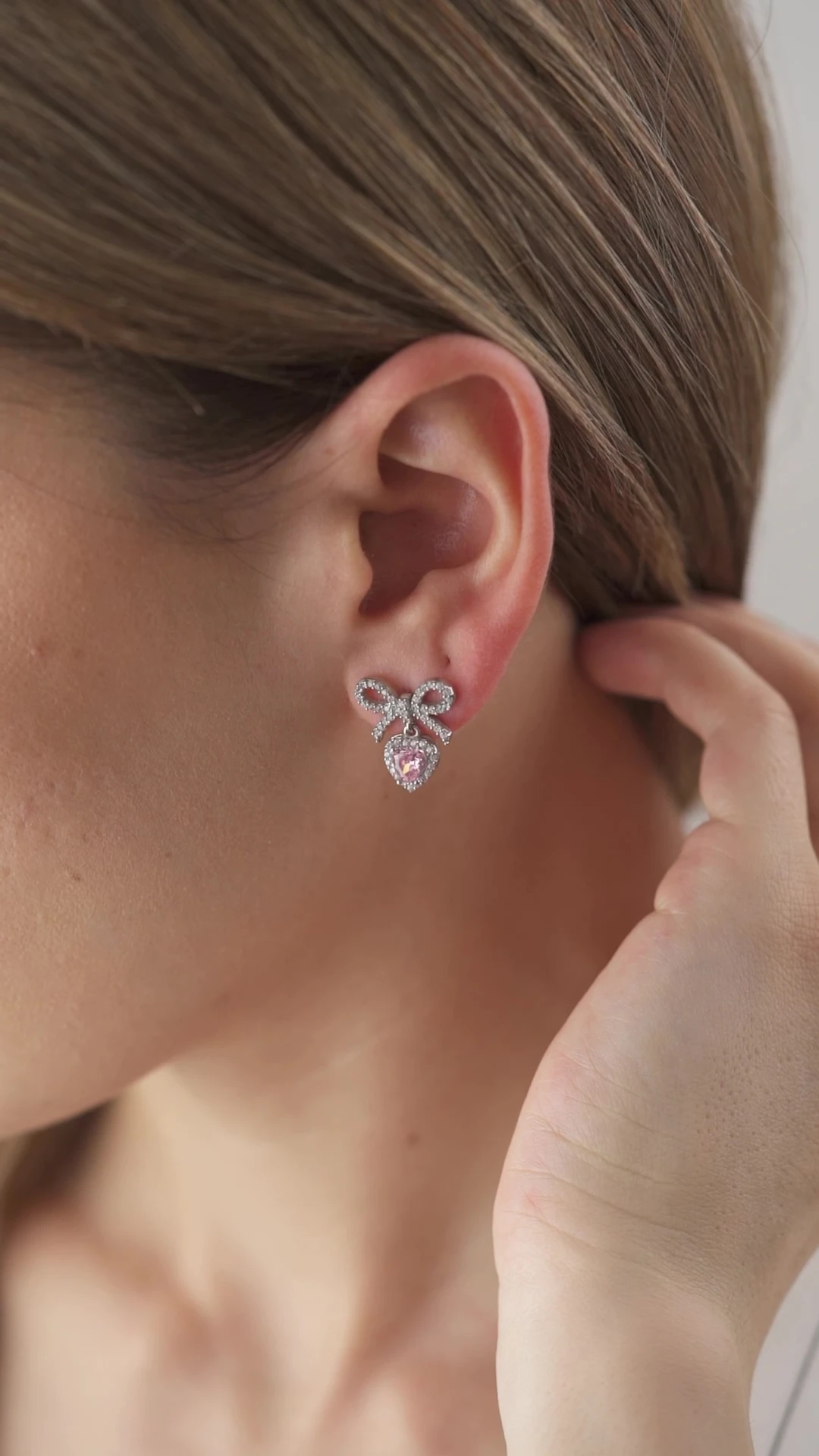 Gümüş Fiyonklu Kalp Küpe