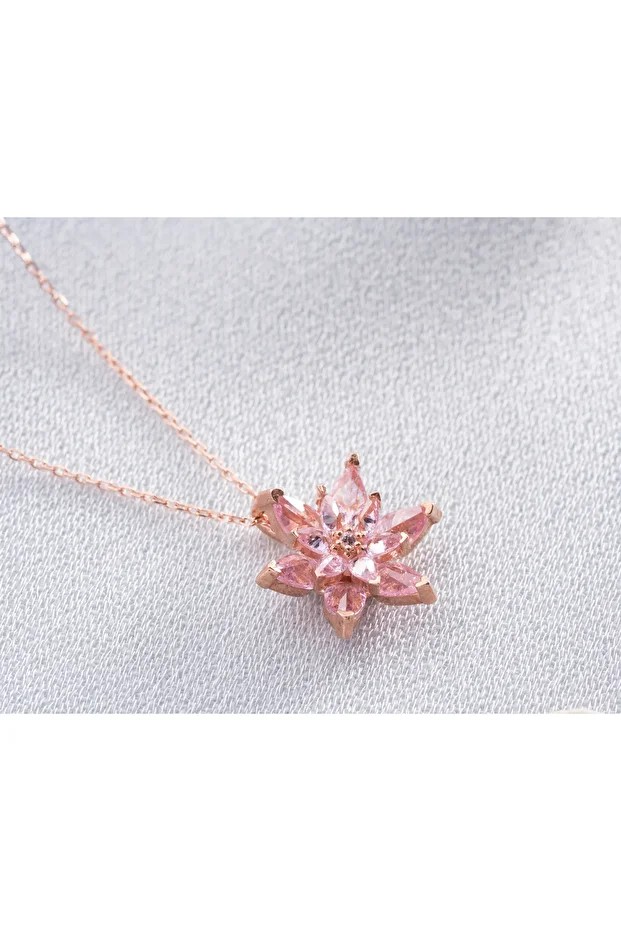 Gümüş Pembe Lotus Çiçeği Kolye