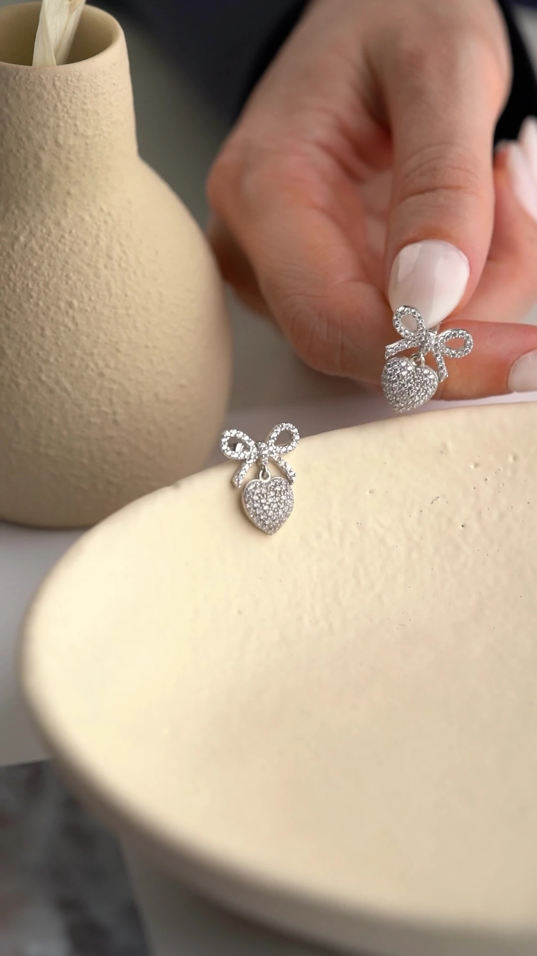 Gümüş Fiyonklu Kalp Küpe