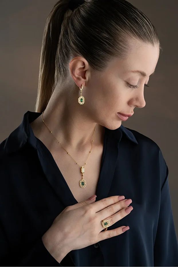 Gümüş Işıklı Kutuda Serenay Set Takım