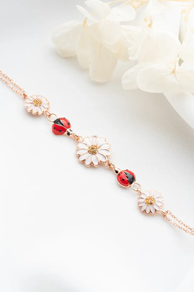 Gümüş Ugurböcekli Papatya Bileklik