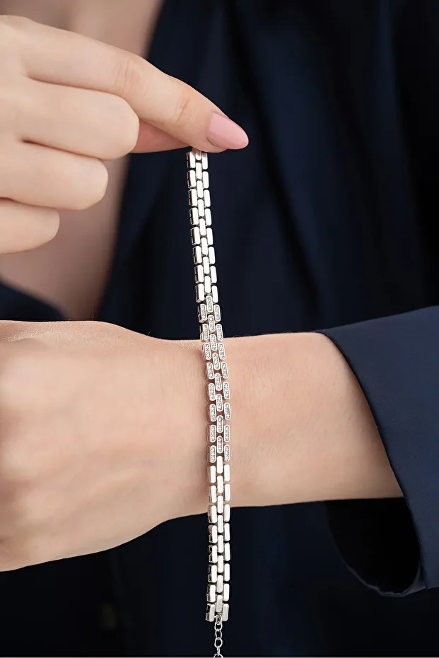 Gümüş Zirkon Taşlı Trend Bileklik