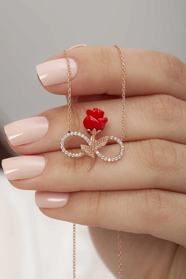 Güllü Sonsuzluk Rose Gümüş Kolye