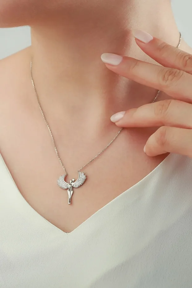 Gümüş Sarılan Çift Kolye