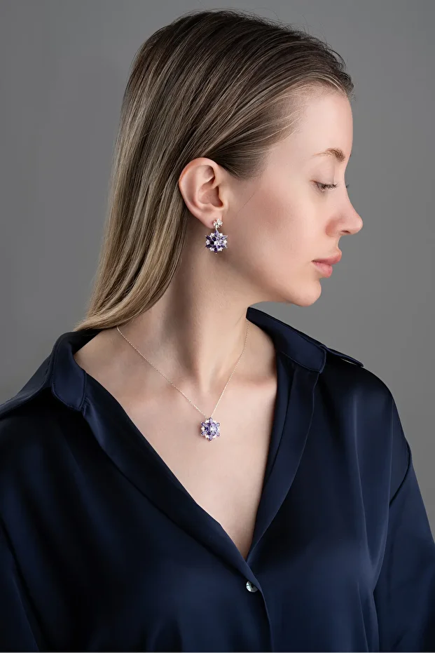 gümüş Işıklı Kutu Mor Oval Taşlı Takı (Kolye-Küpe) Seti