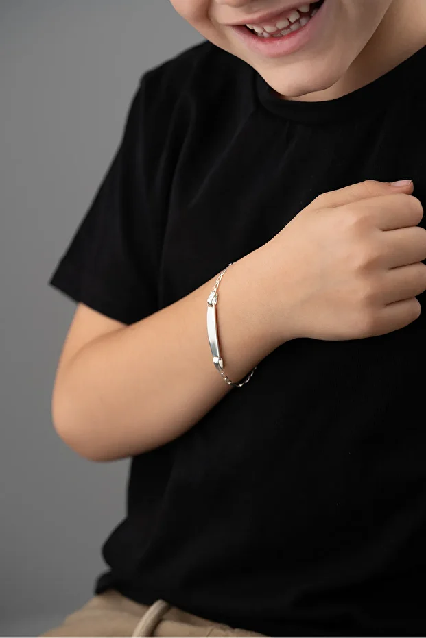 Gümüş İsimli Çocuk Bileklik