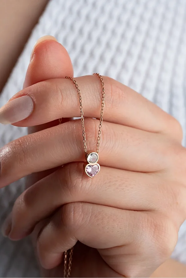 Gümüş Tektaş Kalpli Kolye