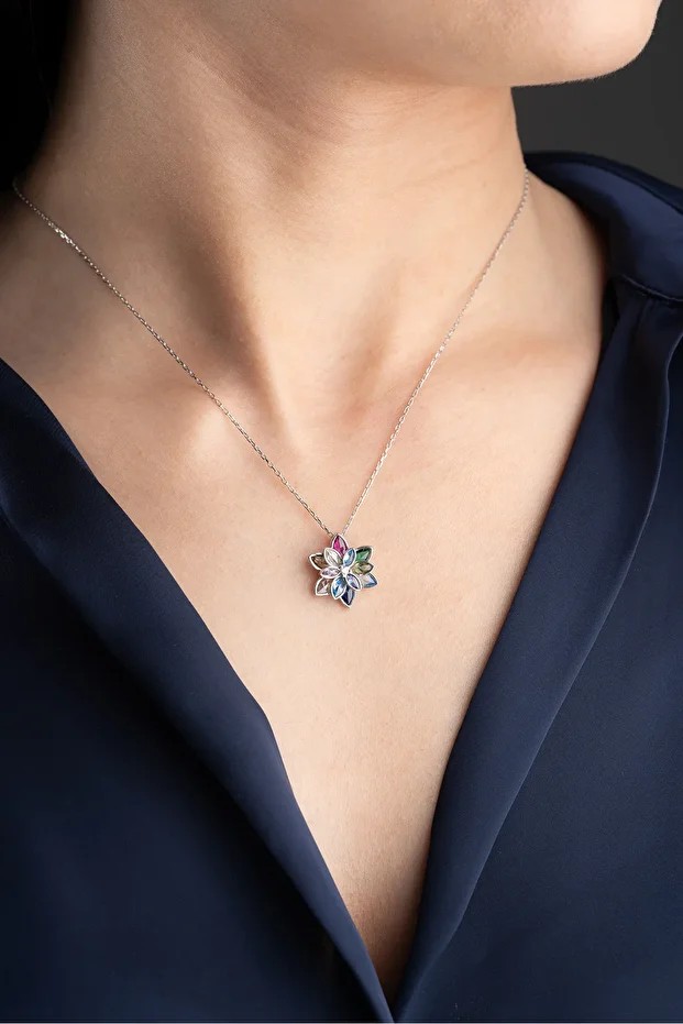 Gümüş Işıklı Kutu Renkli Lotus Kolye