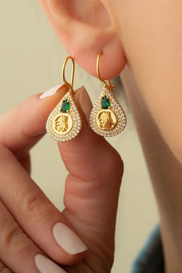 Gold Zirkon Taşlı Tuğralı Gümüş Küpe