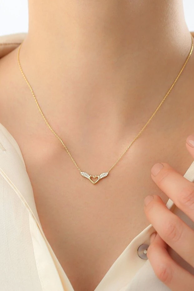 Gümüş Kanatlı Kalp Kolye