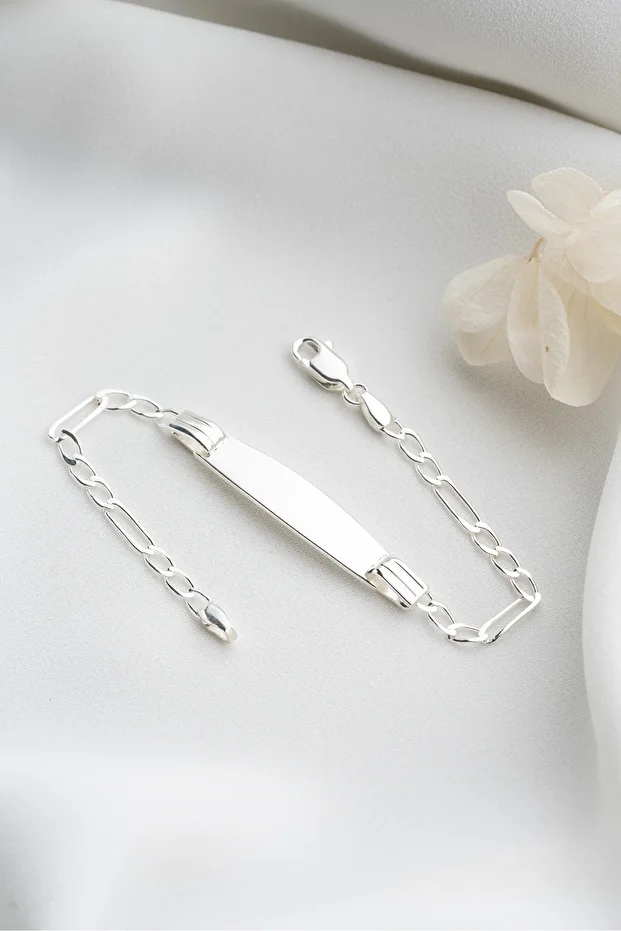 Gümüş İsimli Çocuk Bileklik