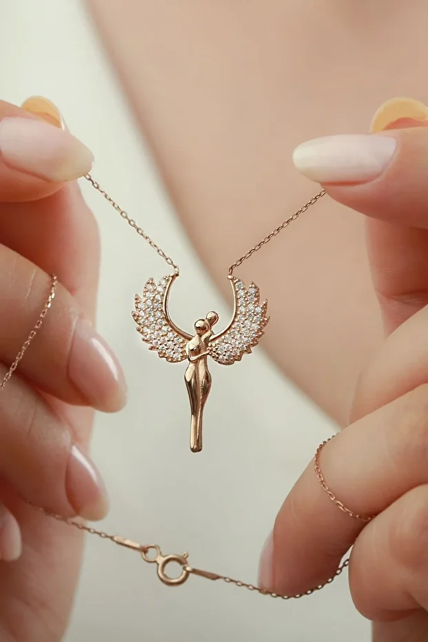 Gümüş Sarılan Çift Kolye