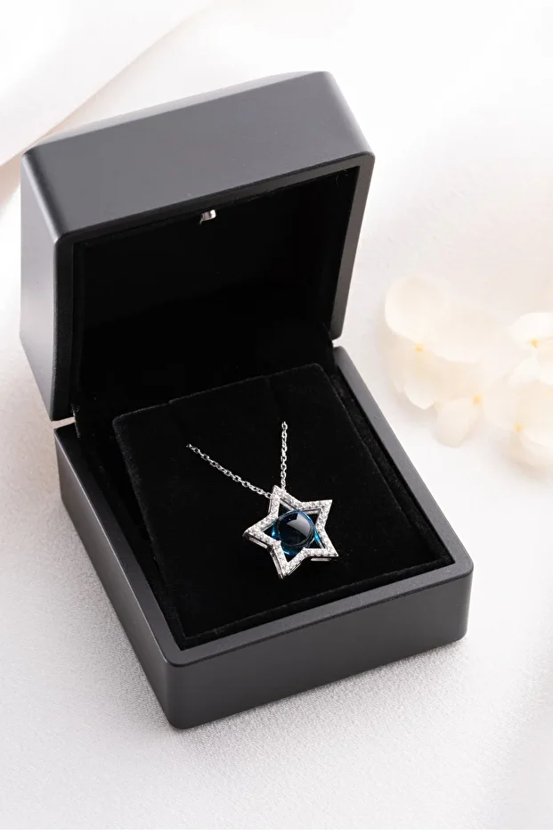 Gümüş Mavi Yıldız Kolye