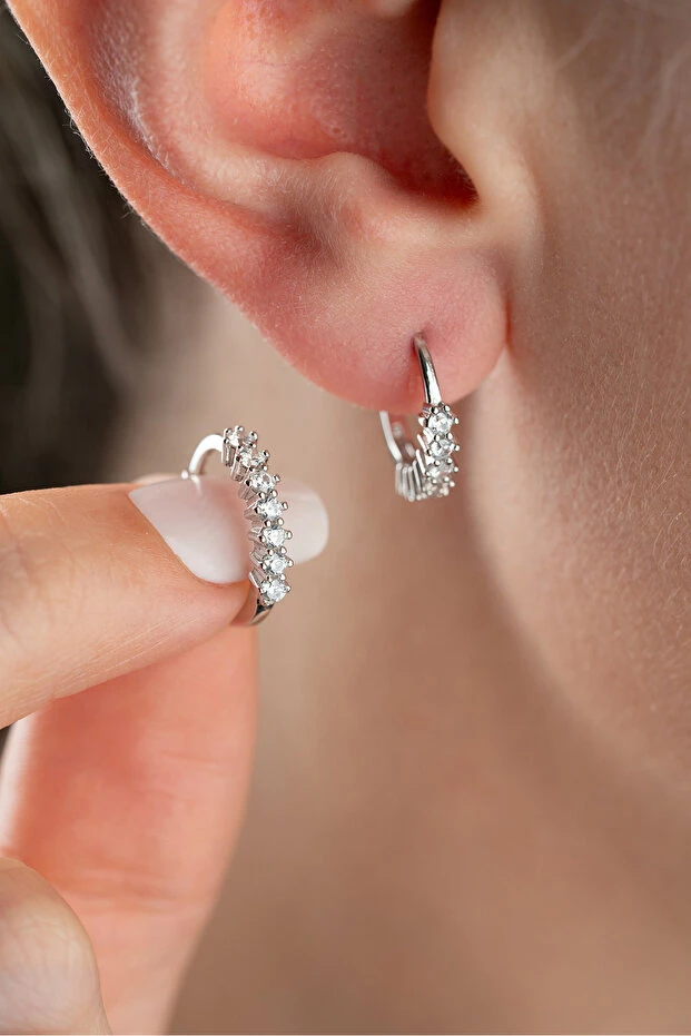 Gümüş Zirkon Taşlı Halka Küpe