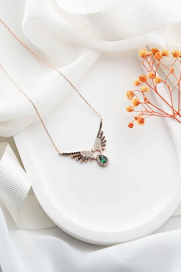 Gümüş Kanat Kolye