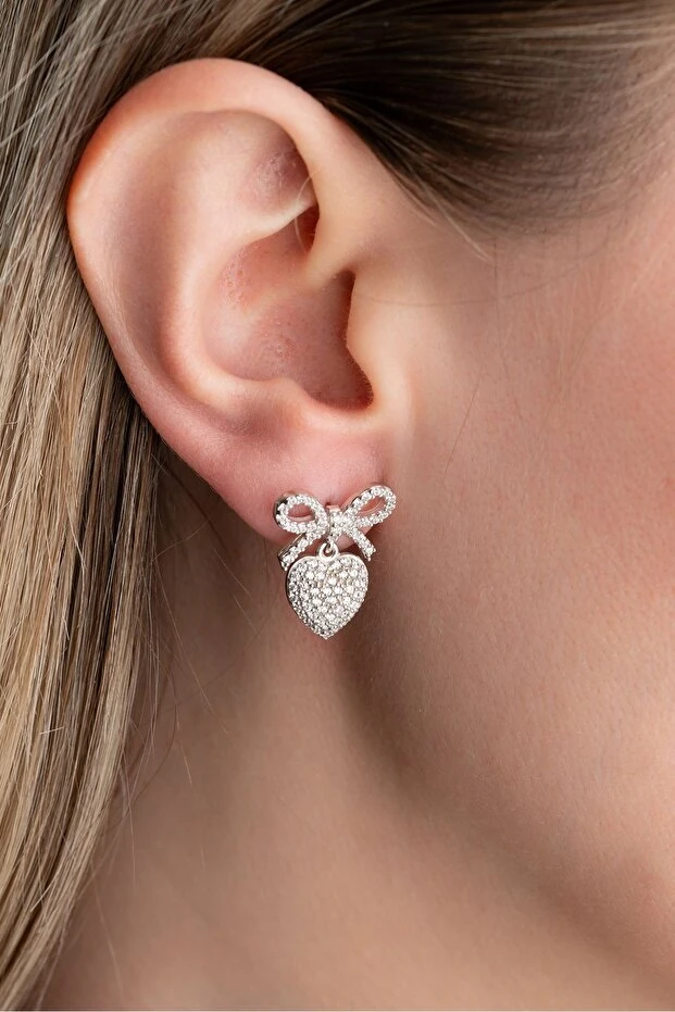 Gümüş Fiyonklu Kalp Küpe