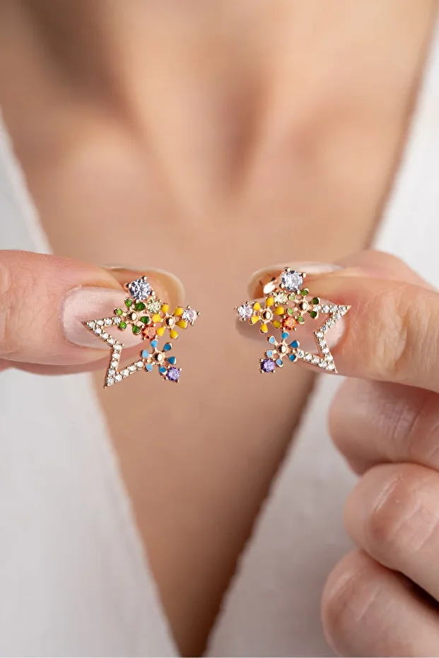 Gümüş Çiçekli Yıldız Küpe