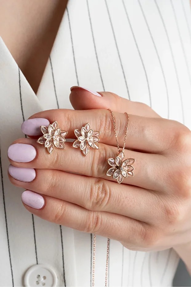 Lotus Çiçeği Gümüş Kolye Küpe Set
