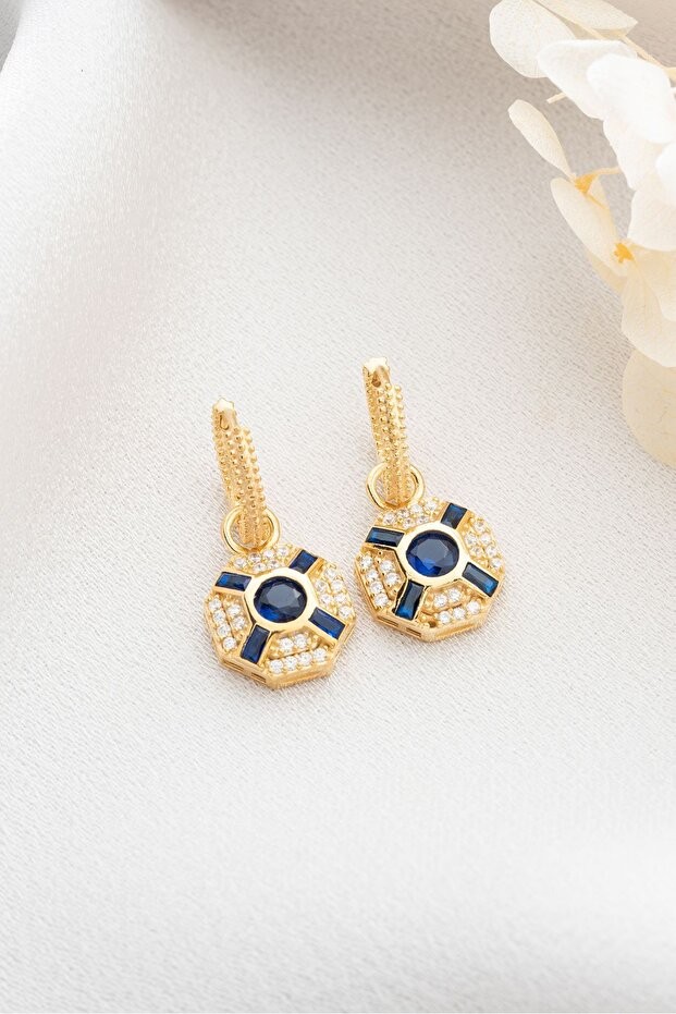 Gümüş Safir Taşlı Trend Küpe