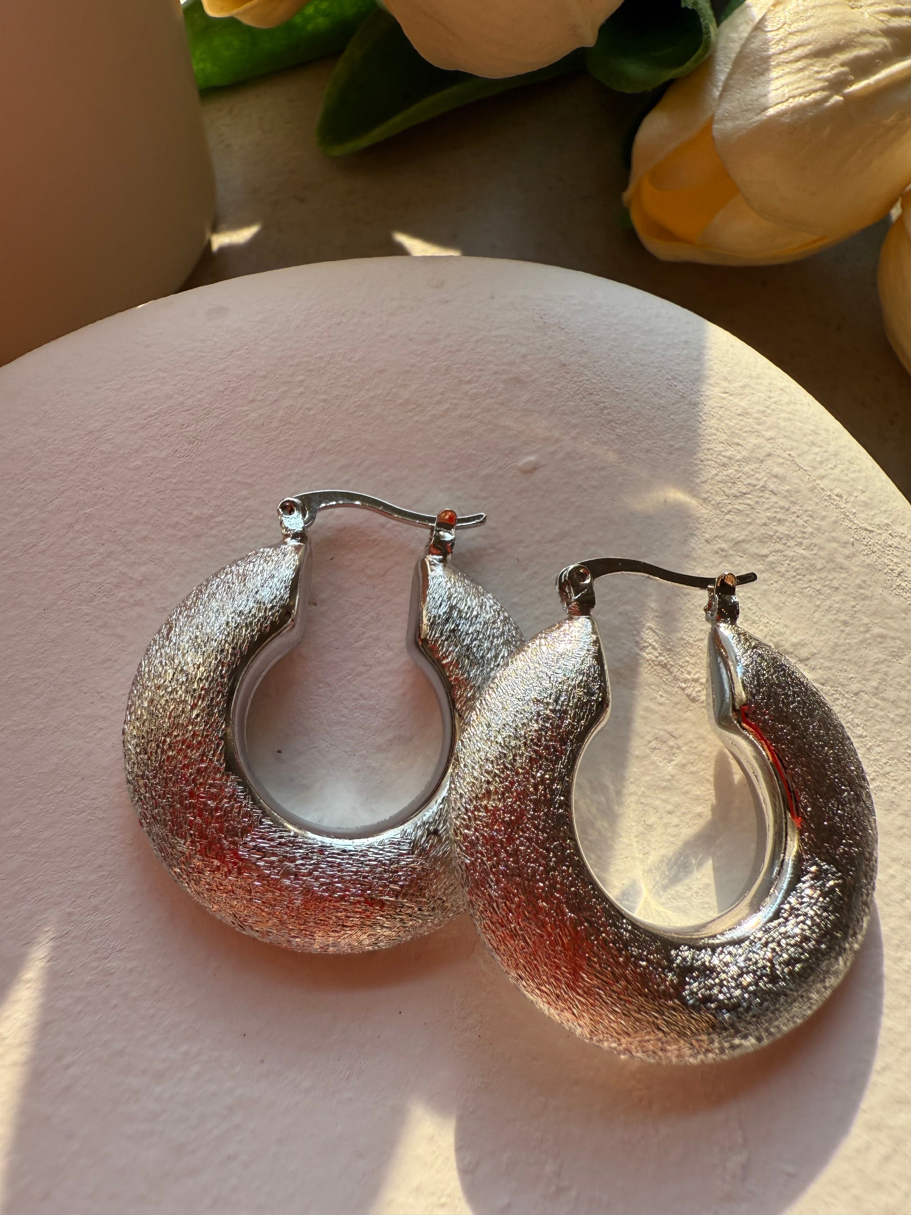 MAT GLOW SILVER