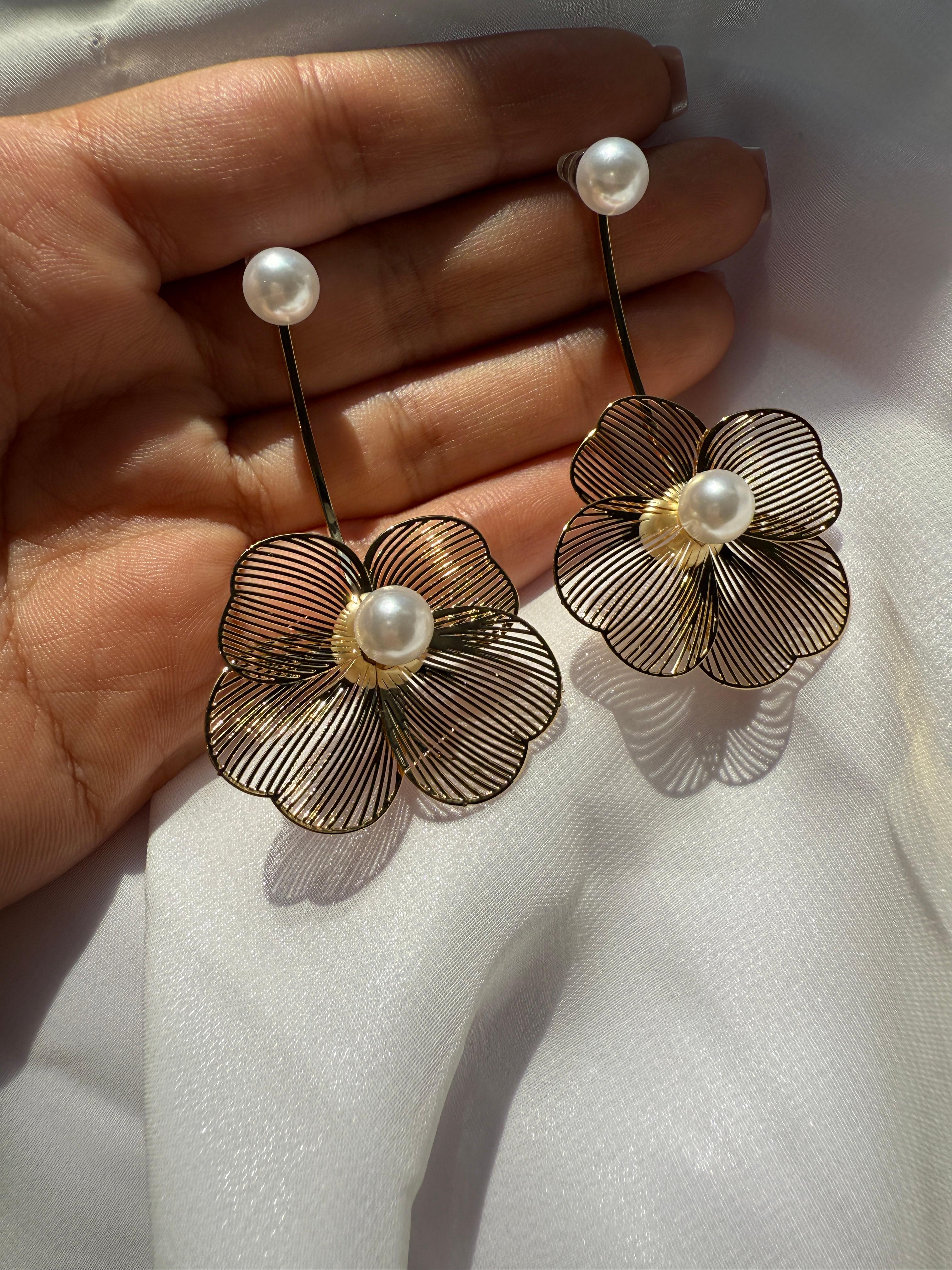PEARL FLOWER KÜPE